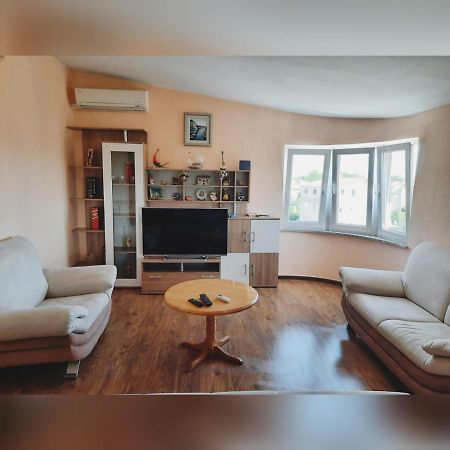 Apartman Julienne Kaštela Zewnętrze zdjęcie
