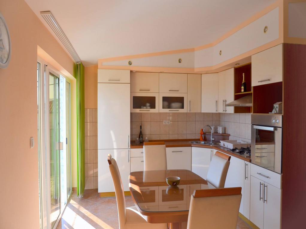Apartman Julienne Kaštela Pokój zdjęcie